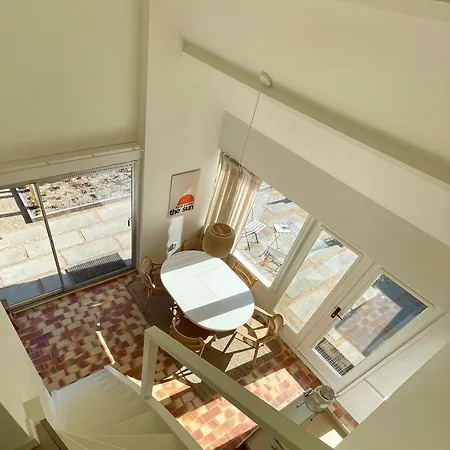 Close To And Keukenhof