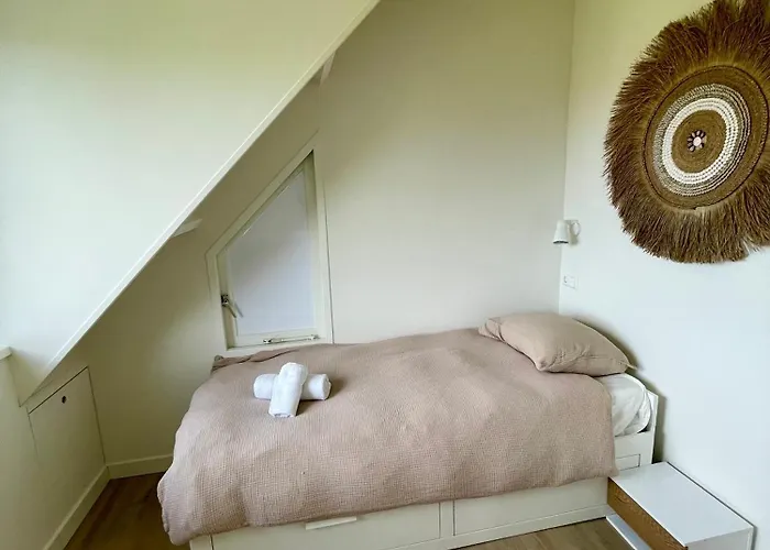 Close To And Keukenhof